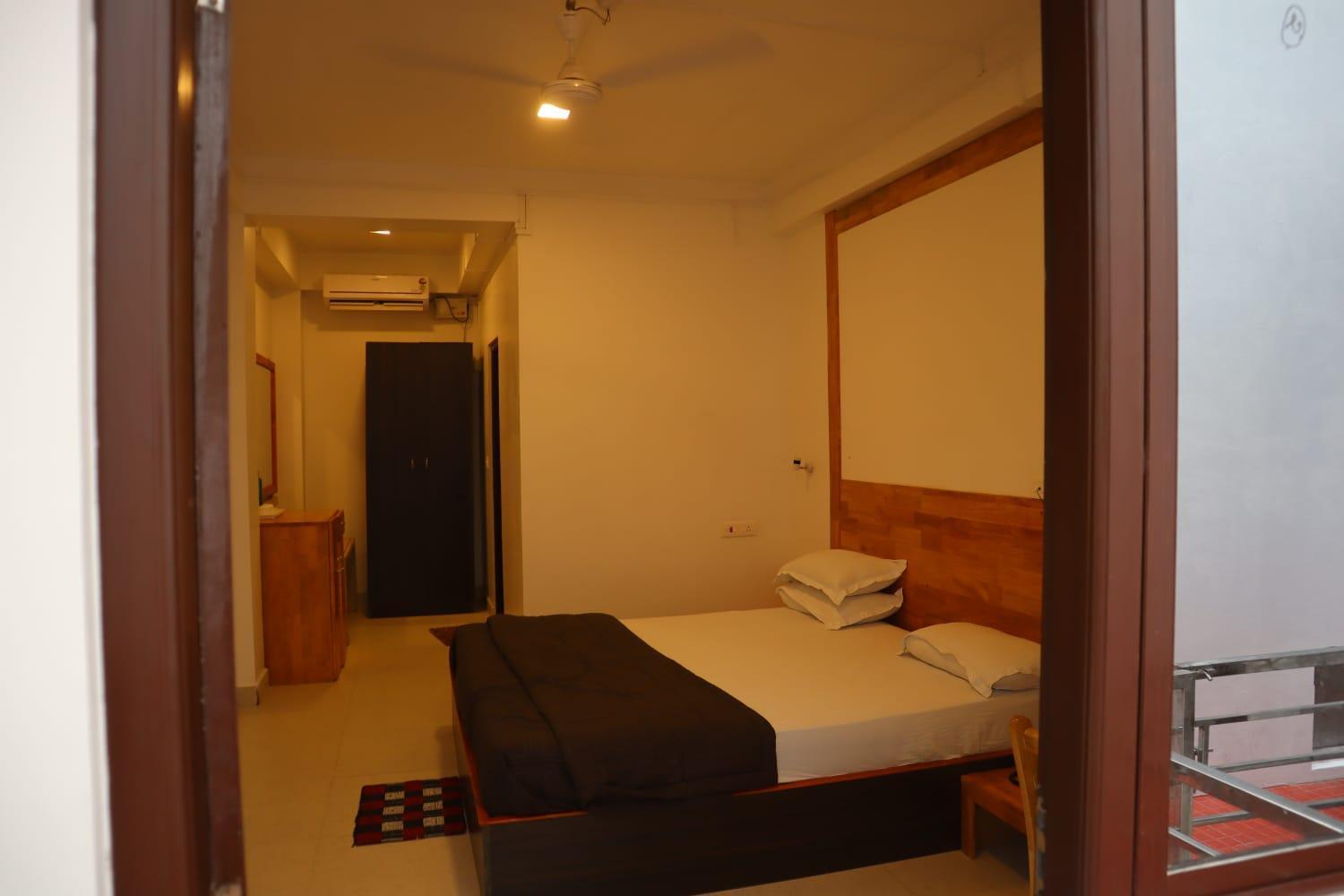 Coconhuts Beach Resort Lakshmanpur Bagian luar foto