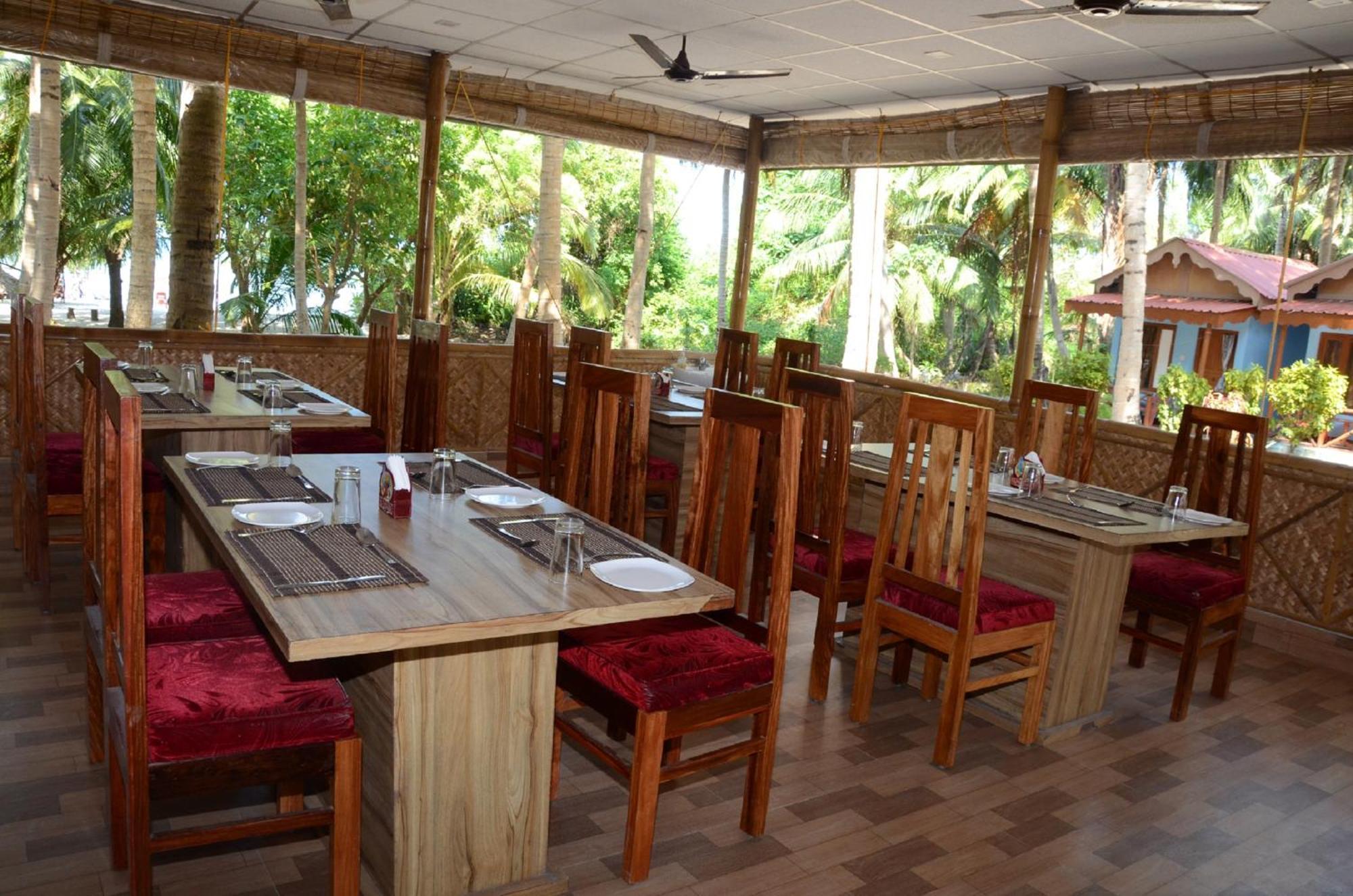 Coconhuts Beach Resort Lakshmanpur Bagian luar foto